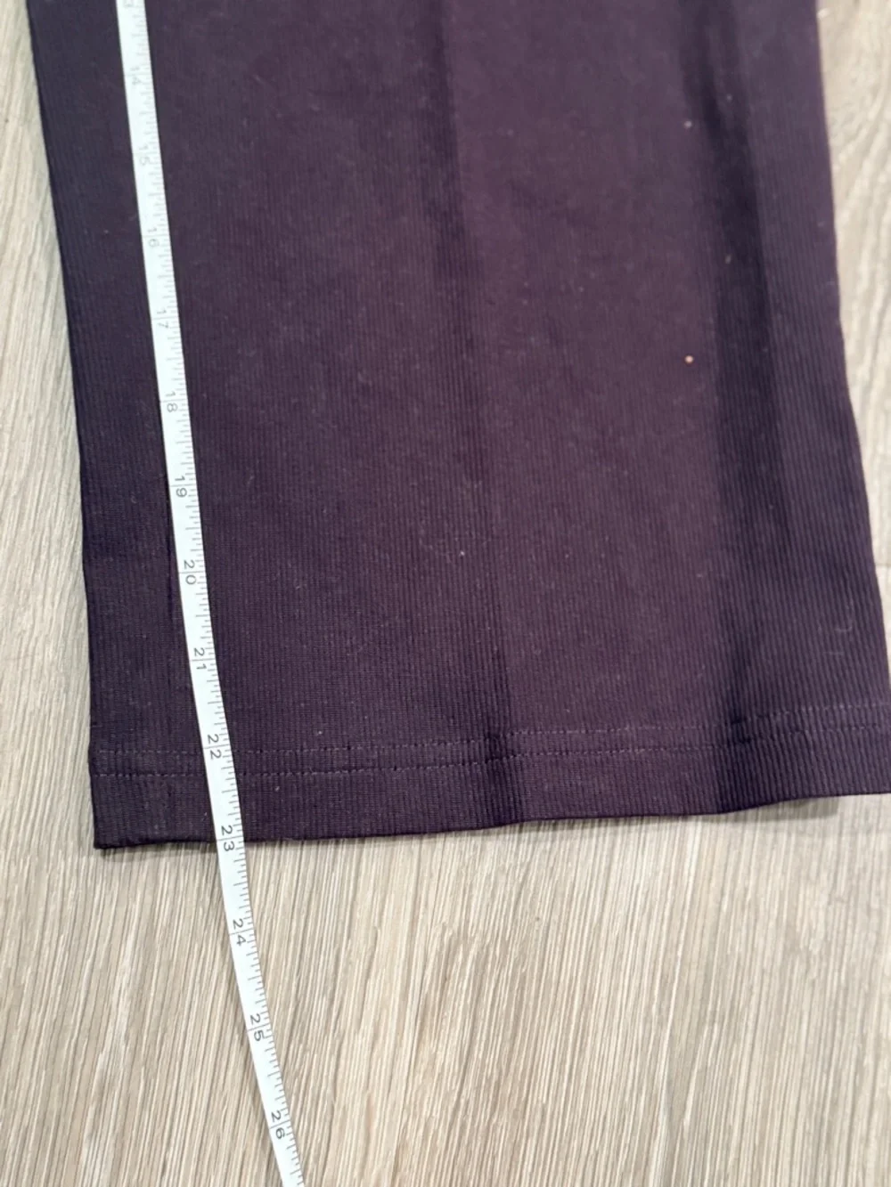 Eileen Fisher Women’s Petite Deep Plum Corded Wide Capri Pants Size SP - Picture 9 of 10